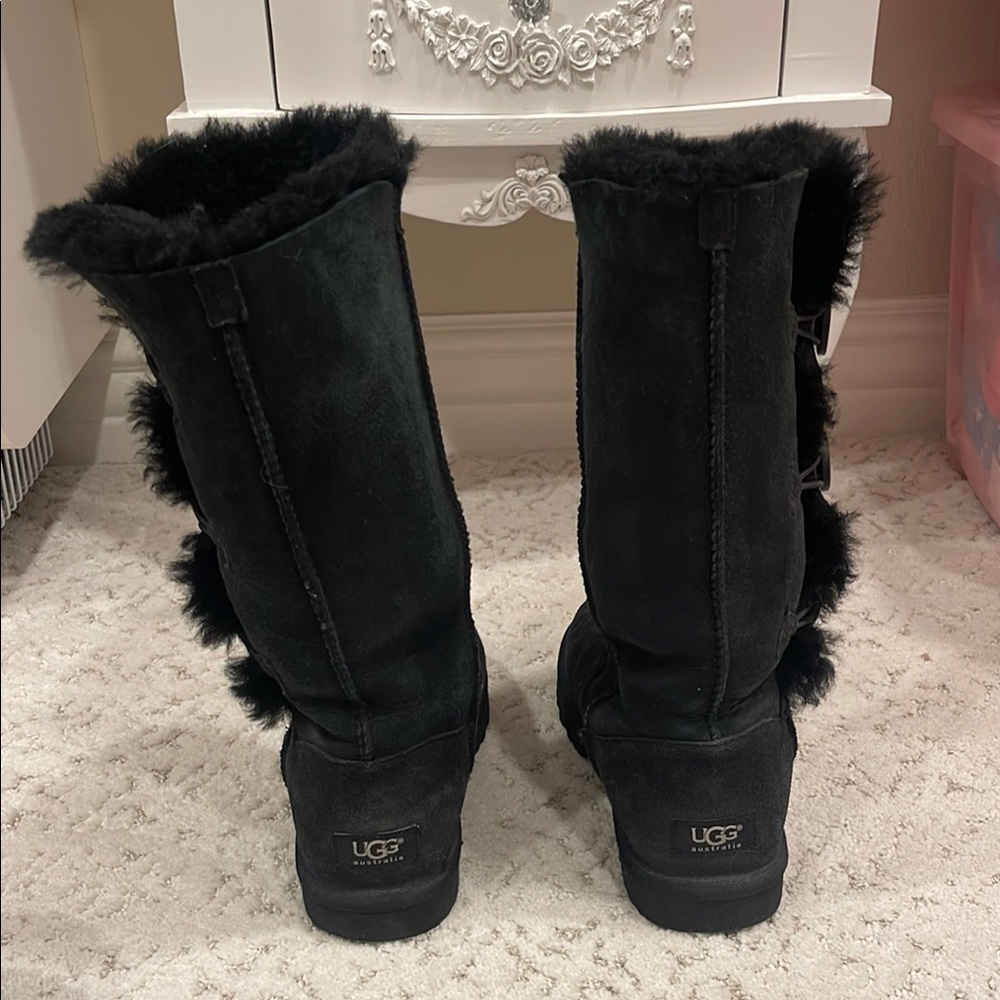 UGG Black Suede Boots with Fur Trim and Buttons
